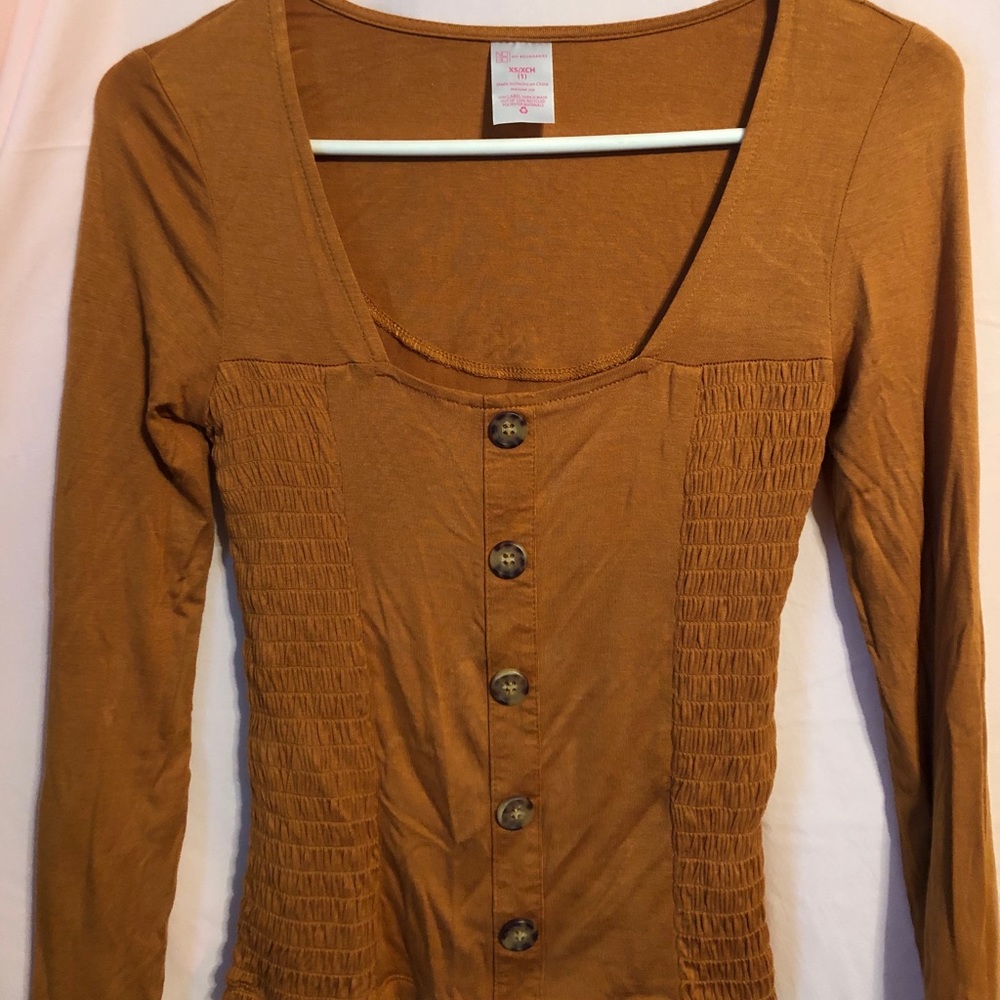 Women’s cotton long sleeve top